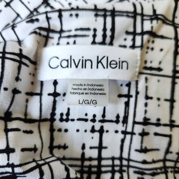 NEW Calvin Klein Black & White Pleated Sleeveless Top - Picture 4 of 5